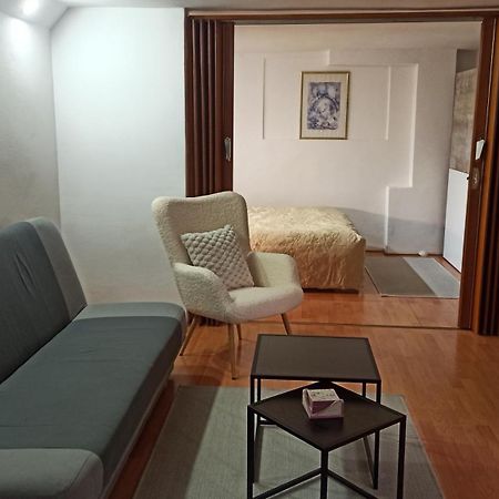 Apartman Oaza Olja Belgrado Exterior foto